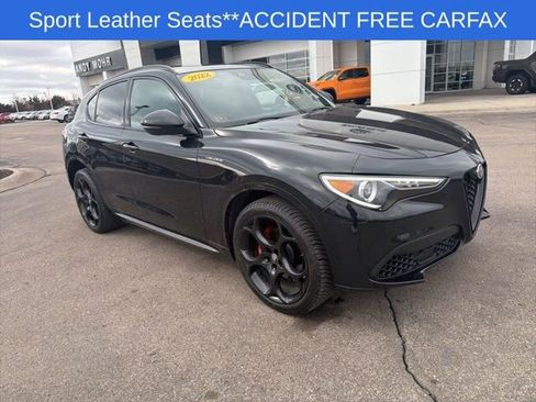 Used 2022 Alfa Romeo Stelvio Veloce image 17