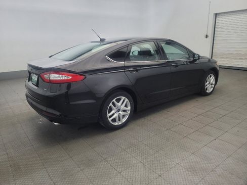 Used 2014 Ford Fusion SE image 10