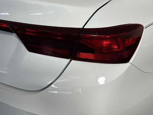 Used 2020 Kia Forte Sedan FWD image 33