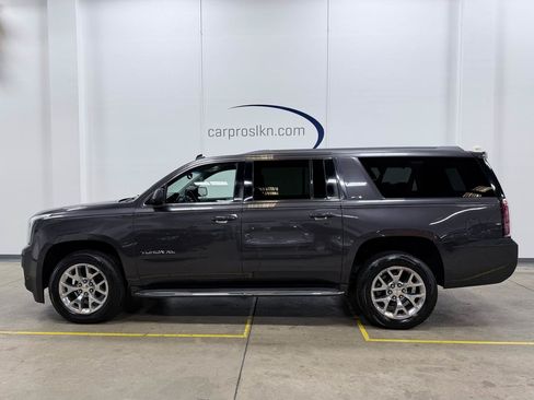 Used 2015 GMC Yukon XL SLE w/ Convenience Package RWD image 4