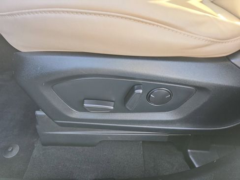 Certified 2023 Ford Explorer XLT w/ Equipment Group 202A image 12