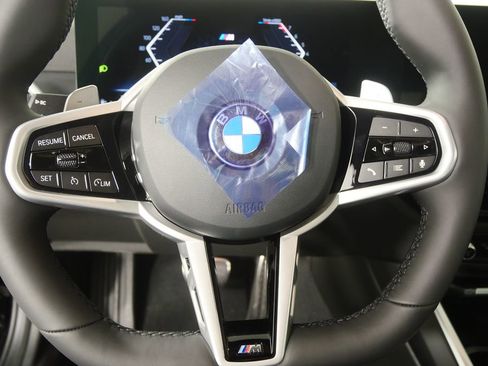 New 2026 BMW 330i Sedan w/ M Sport Package image 19