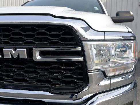 Used 2021 RAM 2500 Tradesman w/ Chrome Appearance Group AWD/4WD image 12