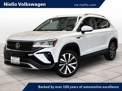 Used 2022 Volkswagen Taos SE