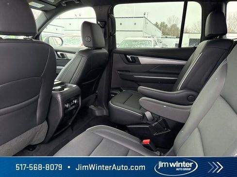 Used 2025 Buick Enclave Preferred image 26