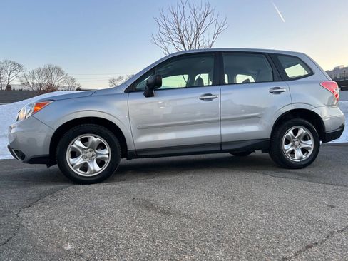Used 2015 Subaru Forester 2.5i image 10