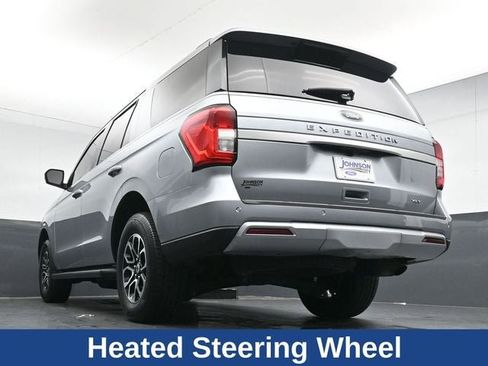 Used 2024 Ford Expedition XLT image 32