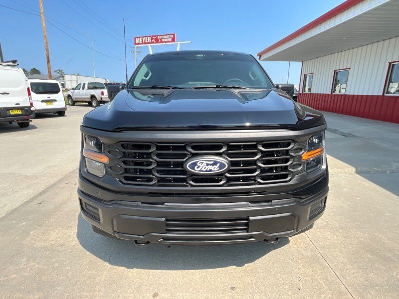 Used 2025 Ford F150 XL AWD/4WD image 3