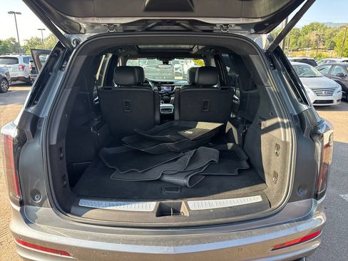 Used 2021 Cadillac XT6 Sport w/ Platinum Package AWD/4WD image 18
