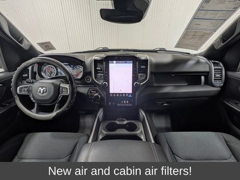 Used 2025 RAM 1500 Big Horn AWD/4WD image 3
