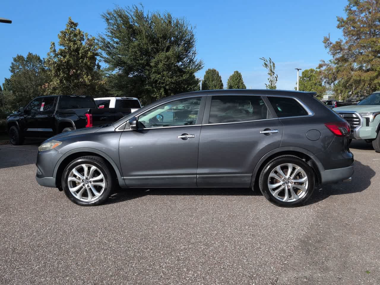 Used 2013 MAZDA CX-9 Grand Touring w/ Towing Prep Pkg FWD image 3