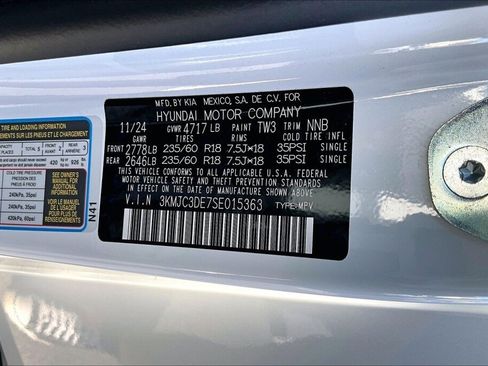 Certified 2025 Hyundai Tucson SEL image 17