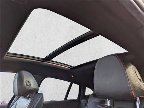 Used 2019 BMW X4 xDrive30i w/ Executive Package image 16