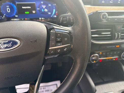 Used 2021 Ford Escape Titanium w/ Titanium Elite Package image 29