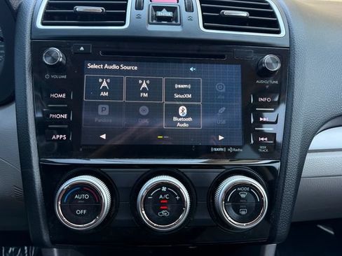 Used 2018 Subaru Forester 2.5i Premium w/ All-Weather Package AWD/4WD image 8