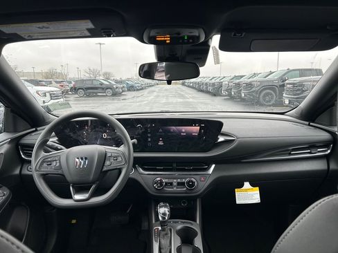 New 2026 Buick Envista Preferred FWD image 29