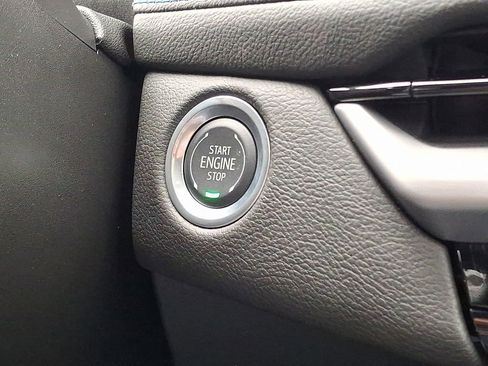 New 2025 Cadillac XT4 Sport image 38