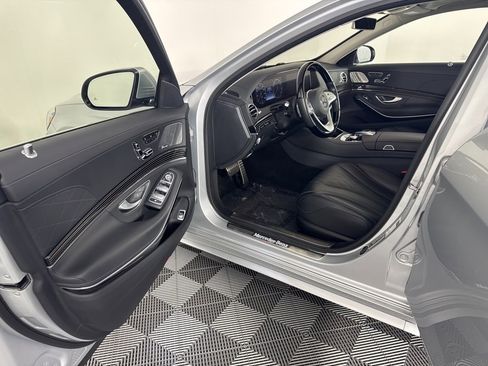 Used 2020 Mercedes-Benz S 560 4MATIC Sedan image 28