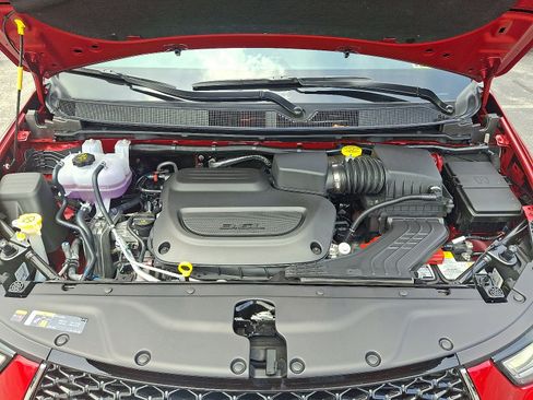 Used 2026 Chrysler Pacifica Select image 23