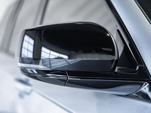 New 2025 Jeep Grand Cherokee Altitude image 14