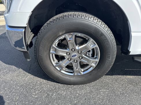 Certified 2022 Ford F150 XLT w/ Equipment Group 302A High image 2