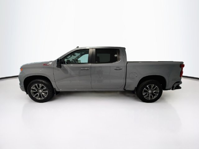 Used 2024 Chevrolet Silverado 1500 RST AWD/4WD image 4