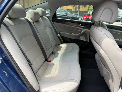 Used 2017 Hyundai Sonata Sport w/ Value Edition Package 02 image 17