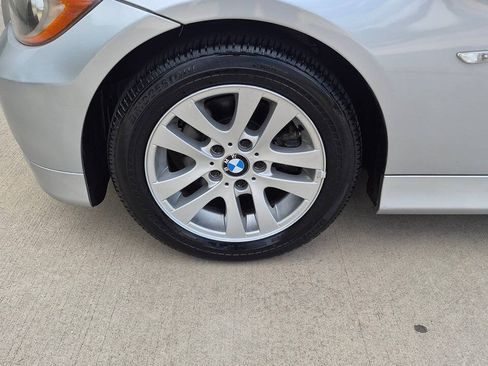 Used 2006 BMW 325i Sedan RWD image 15