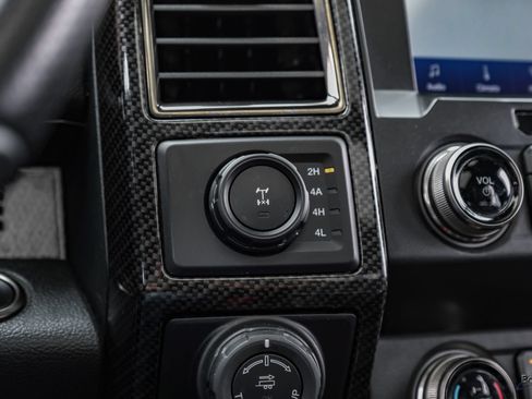 Used 2020 Ford F150 Raptor w/ Equipment Group 802A Luxury AWD/4WD image 74