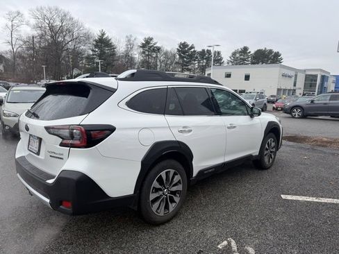 Certified 2025 Subaru Outback Touring XT image 8