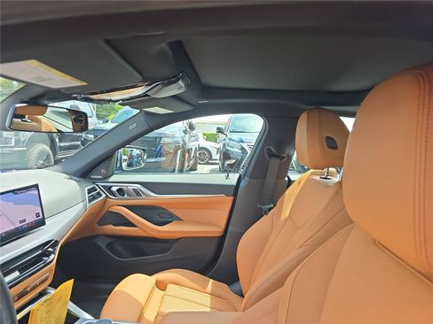 Used 2026 BMW M440i RWD image 25