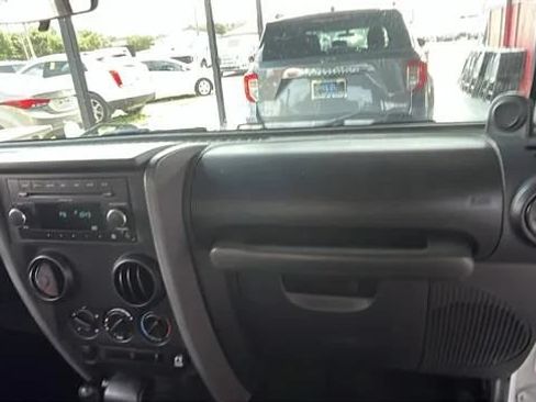 Used 2010 Jeep Wrangler Sport AWD/4WD image 8