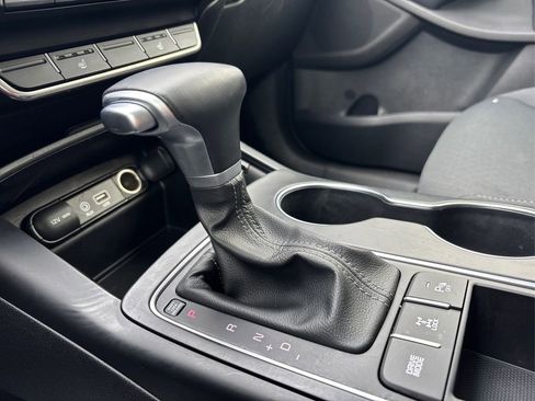 Used 2020 Kia Sorento LX w/ LX I4 Convenience Package image 29