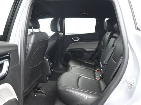 Used 2025 Jeep Compass Limited AWD/4WD image 26