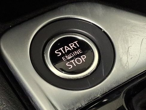 Used 2025 Nissan Sentra SV FWD image 22