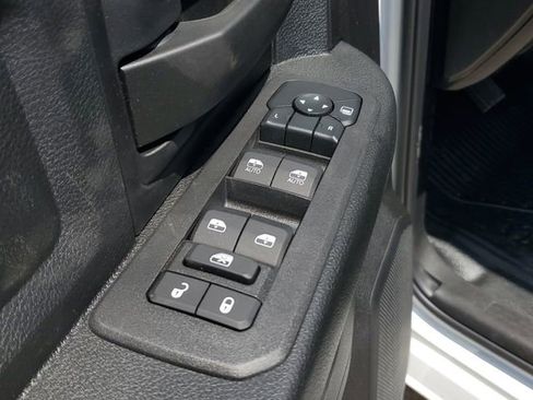 New 2026 RAM 3500 Tradesman w/ Chrome Appearance Group A AWD/4WD image 29