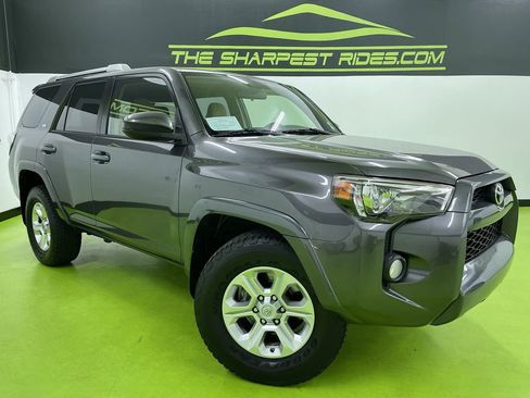 Used 2016 Toyota 4Runner SR5 image 1