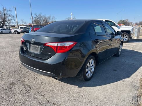 Used 2015 Toyota Corolla LE image 6