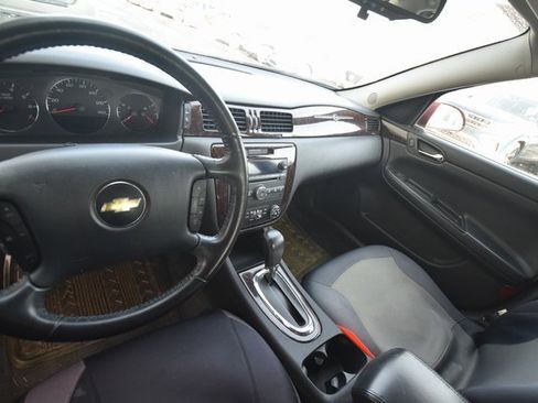 Used 2013 Chevrolet Impala LT w/ LT Sunroof Package image 8