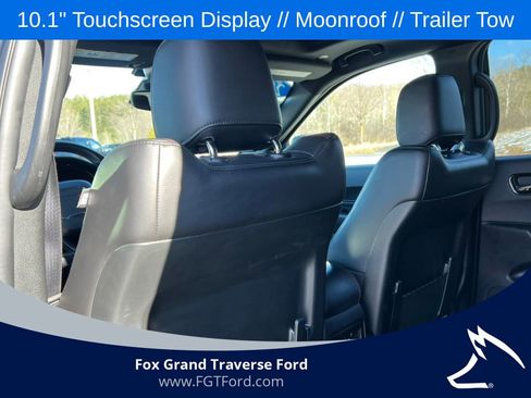 Used 2024 Dodge Durango GT image 32