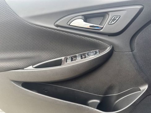 Used 2024 Chevrolet Malibu LT image 19