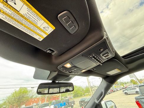 Used 2019 Ford F150 Raptor w/ Equipment Group 802A Luxury image 24