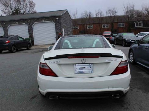 Used 2012 Mercedes-Benz SLK 350 image 6
