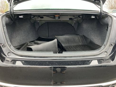 Used 2017 Honda Accord EX-L image 32