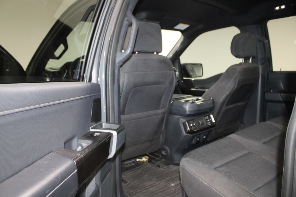 Used 2021 Ford F150 XLT w/ Equipment Group 302A High AWD/4WD image 18