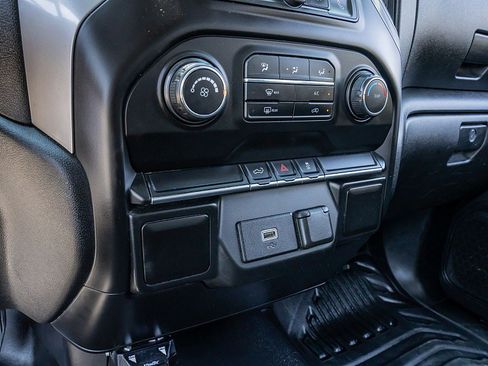 Used 2020 Chevrolet Silverado 2500 W/T w/ WT Convenience Package image 27