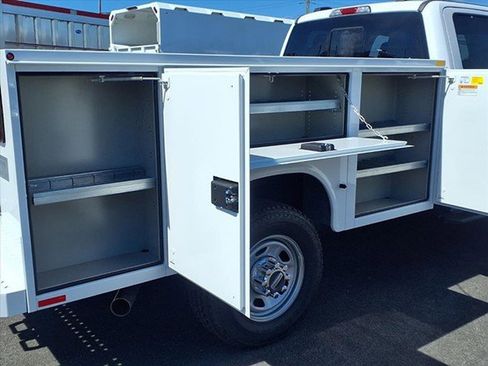 New 2026 Ford F350 XL w/ XL Chrome Package AWD/4WD image 8