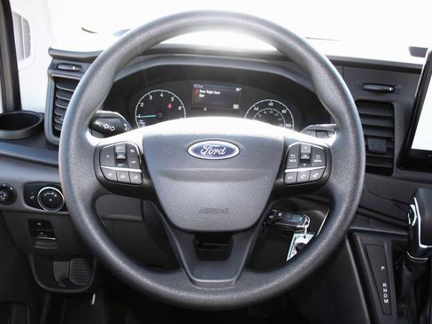 New 2024 Ford Transit 250 Low Roof image 28