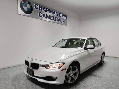 Used 2013 BMW 328i Sedan RWD image 1