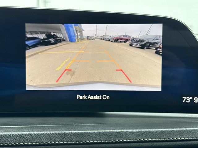 Used 2024 Cadillac XT4 Premium Luxury FWD image 8